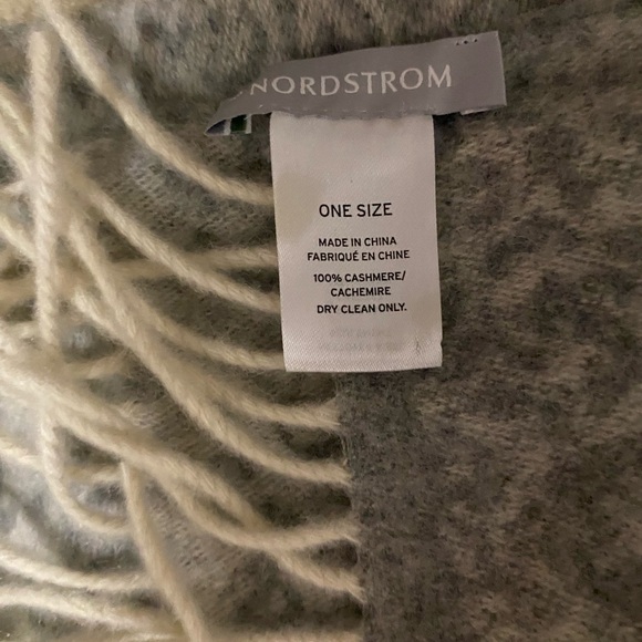 Cashmere Scarf - Picture 2 of 2